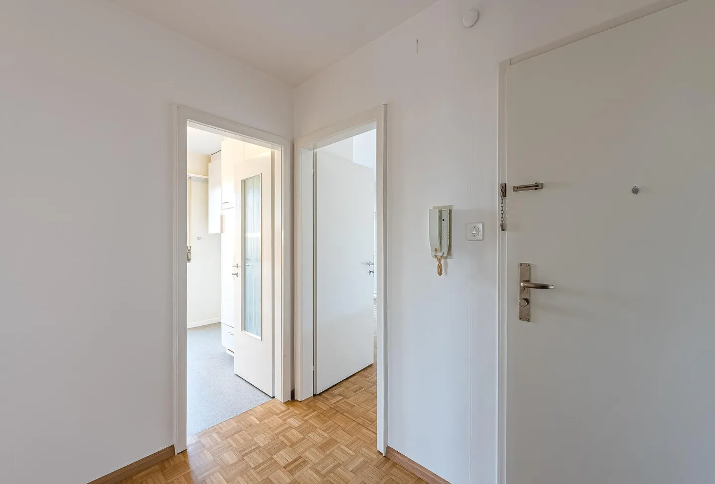 Charmantes Penthouse in Kleinbasel - Foto 7 von 8
