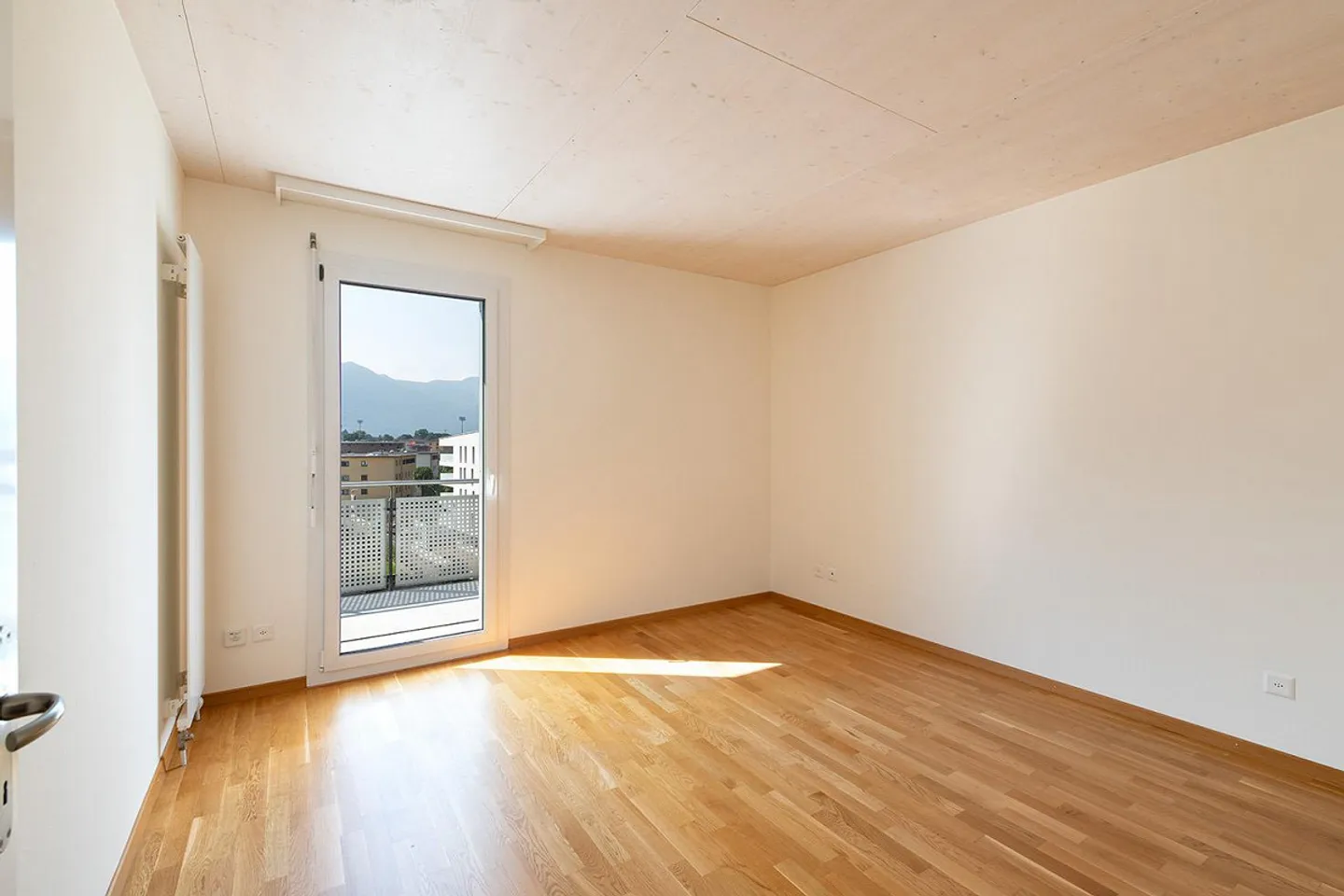 Appartamento in zona tranquilla senza deposito - Foto 7 di 9
