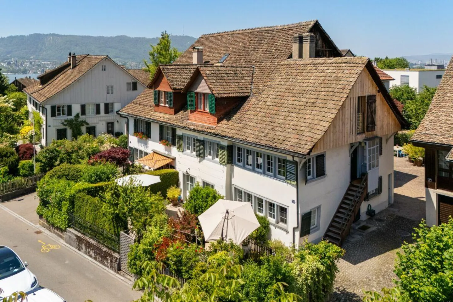 Historisches Renditeobjekt in Zollikon - Foto 3 von 14