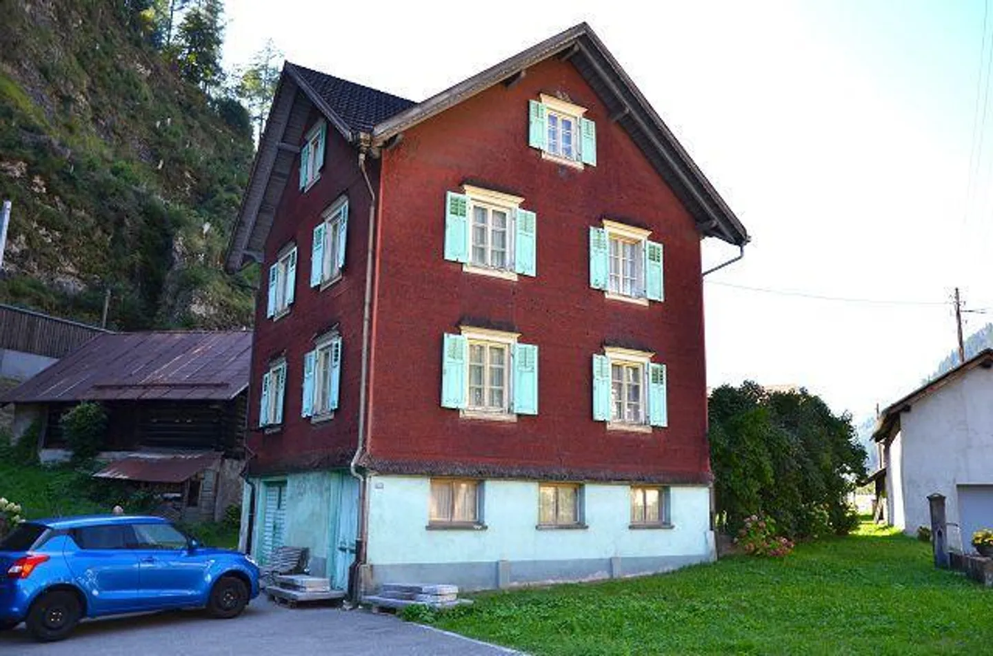 «Casa plurifamiliare di 3 app. anche a reddito da rinnovare con giardino / 3-Familienhaus zum Ausbauen mit Garten» - Foto 31 di 38