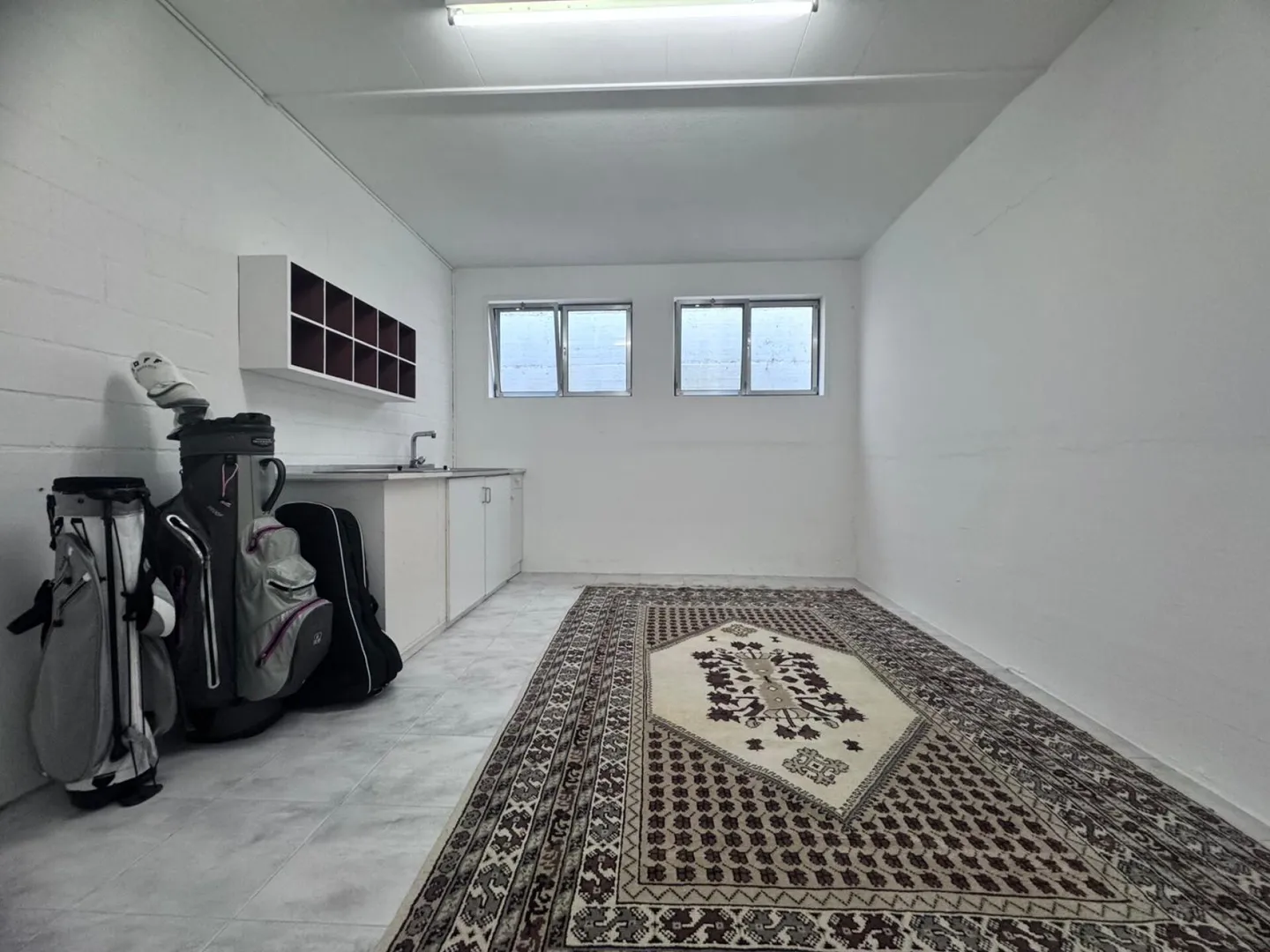 Casa multifamiliare ben tenuta in ottime condizioni, inquilini solidi, bella posizione - Foto 28 di 35
