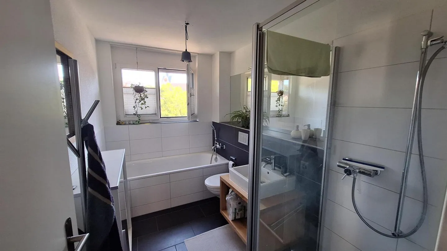 Sous-locataire pour appartement 3.5 pièces entièrement meublé à Buch am Irchel - Photo 5 sur 6
