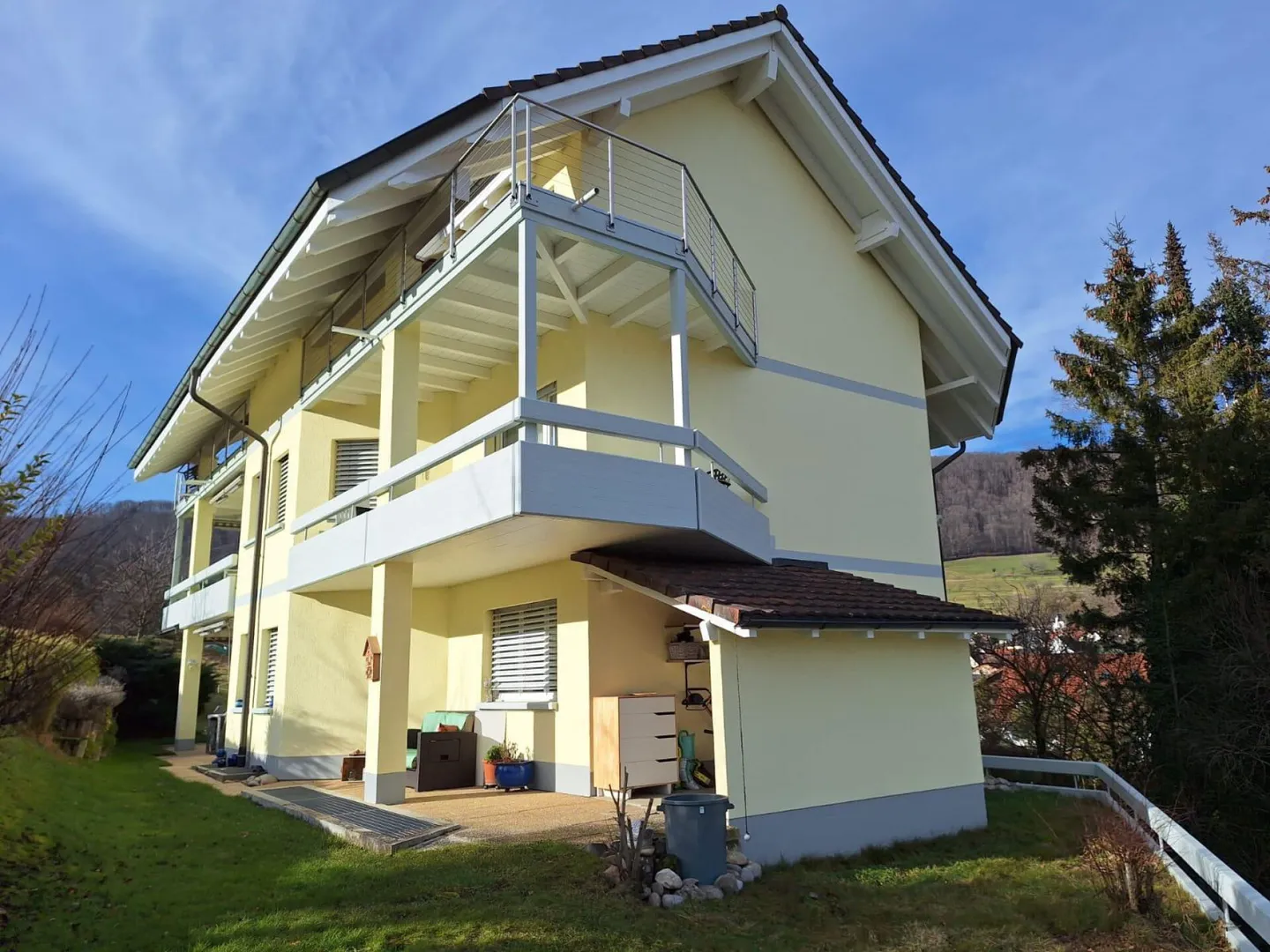 Casa multifamiliare ben tenuta in ottime condizioni, inquilini solidi, bella posizione - Foto 4 di 35