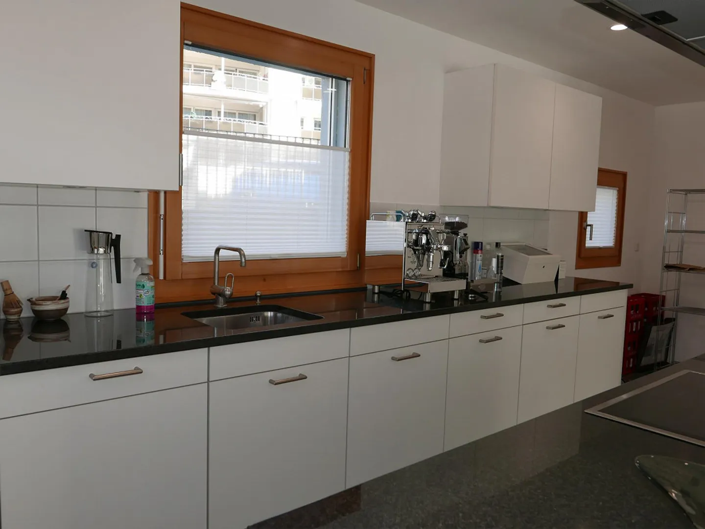 Exklusives Büro mit Privatgarten - Foto 10 von 21