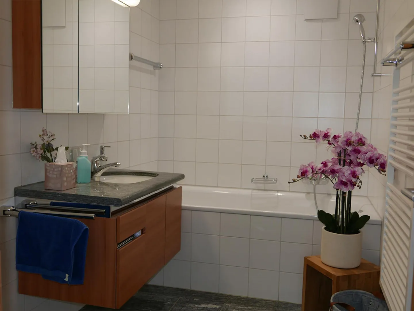 Exklusives Büro mit Privatgarten - Foto 11 von 21