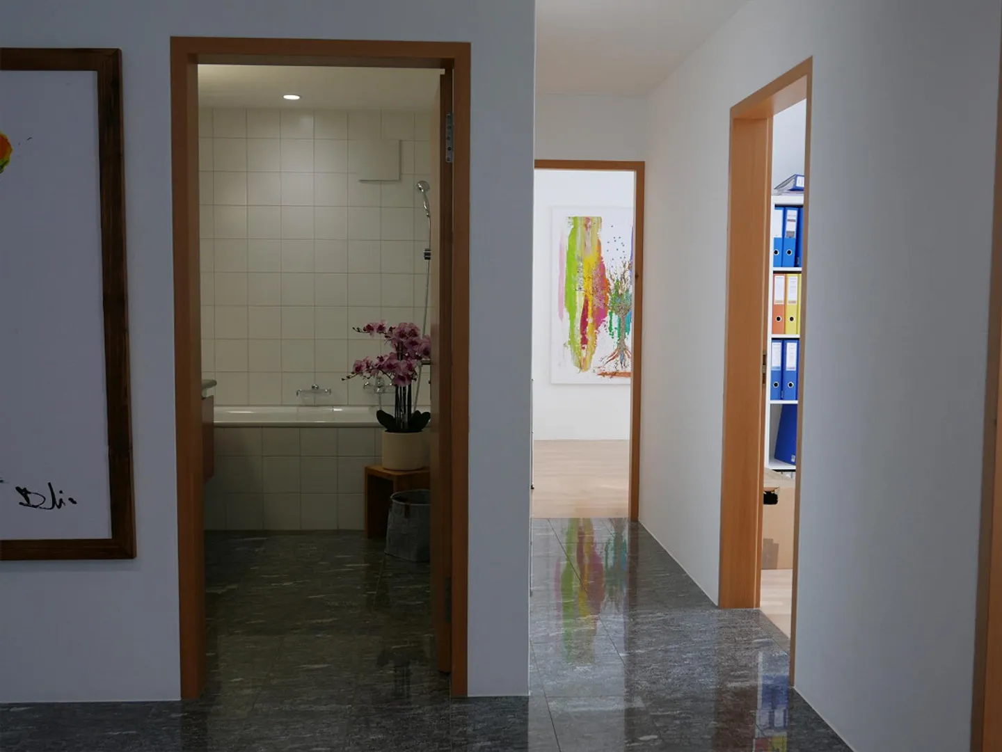 Exklusives Büro mit Privatgarten - Foto 12 von 21