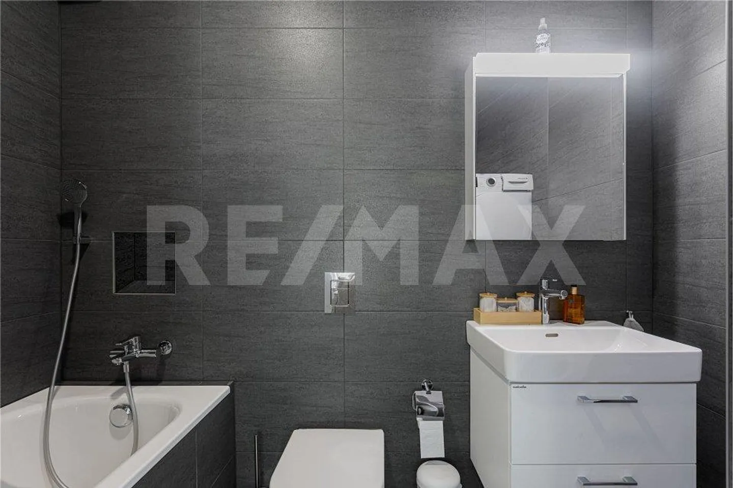 Incantevole appartamento 3.5 locali a Sugiez! - Foto 4 di 10