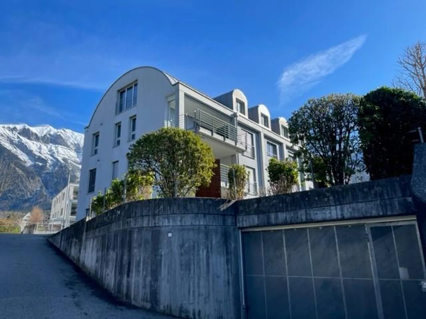 Exklusives Büro mit Privatgarten - Foto 13 von 21