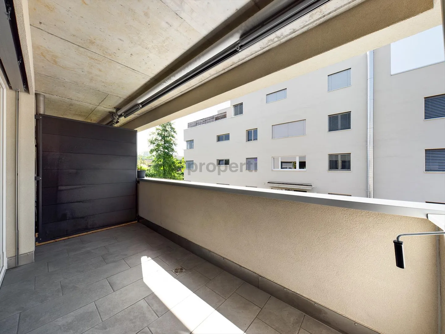 Helle 2.5-Zimmer Wohnung in Laufen - Foto 6 von 7