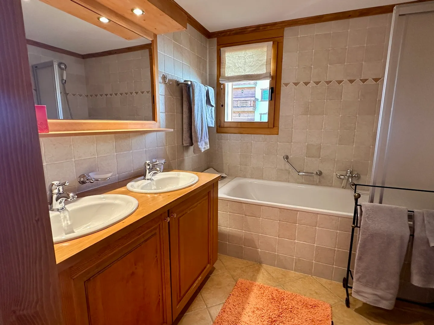 Ideale Lage für diese 4,5-Zimmer-Wohnung - Foto 7 von 15