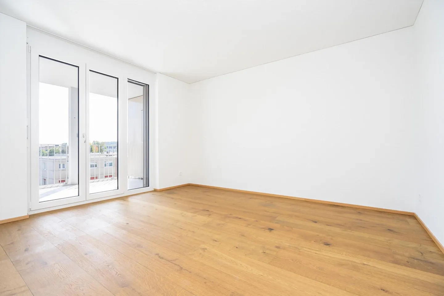 Nouvel appartement dans le populaire parc résidentiel Blümlisalp ! - Photo 6 sur 9