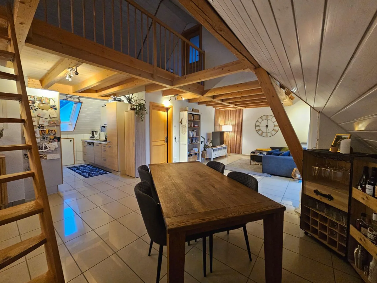 3.5 Room Apartment - Photo 3 of 6