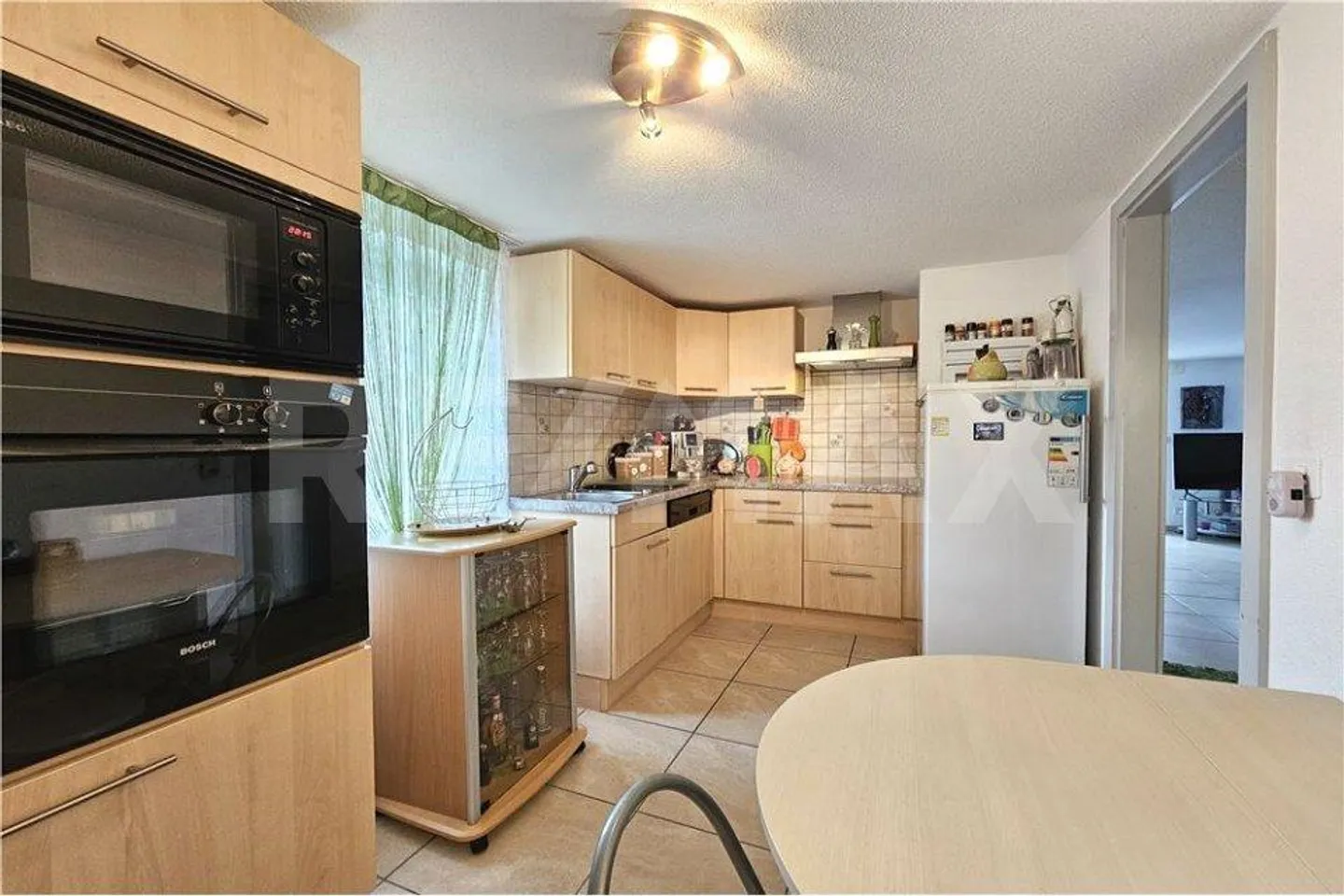 Casa plurifamiliare con edificio agricolo con molte possibili usi a Leuk-Susten - Foto 7 di 13