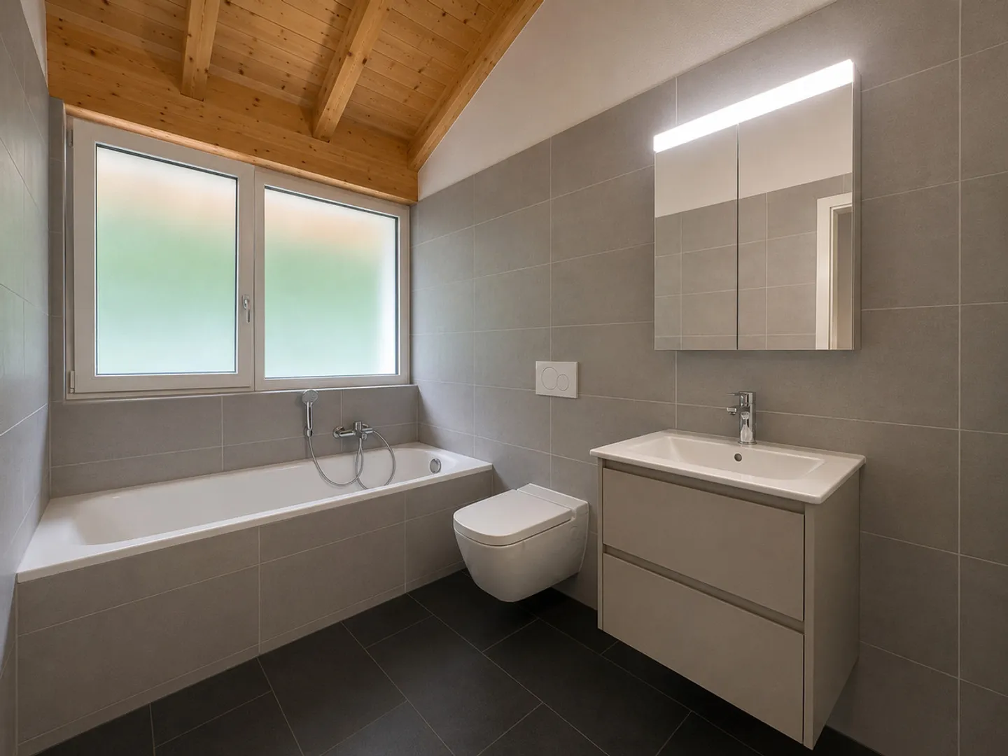 Magnificent recent villa with spacious garden in Aproz - Photo 6 of 10