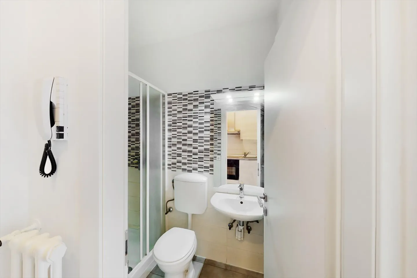 Studio for two steps from the center - Photo 3 of 5