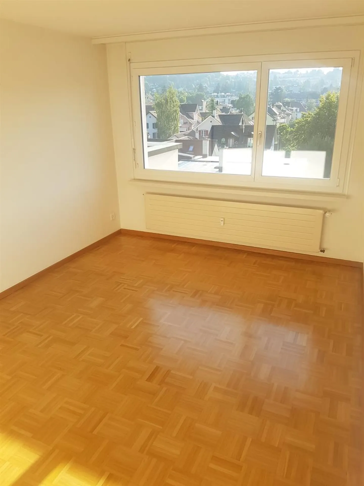 Charmante Wohnung in Adliswil - Foto 7 von 8