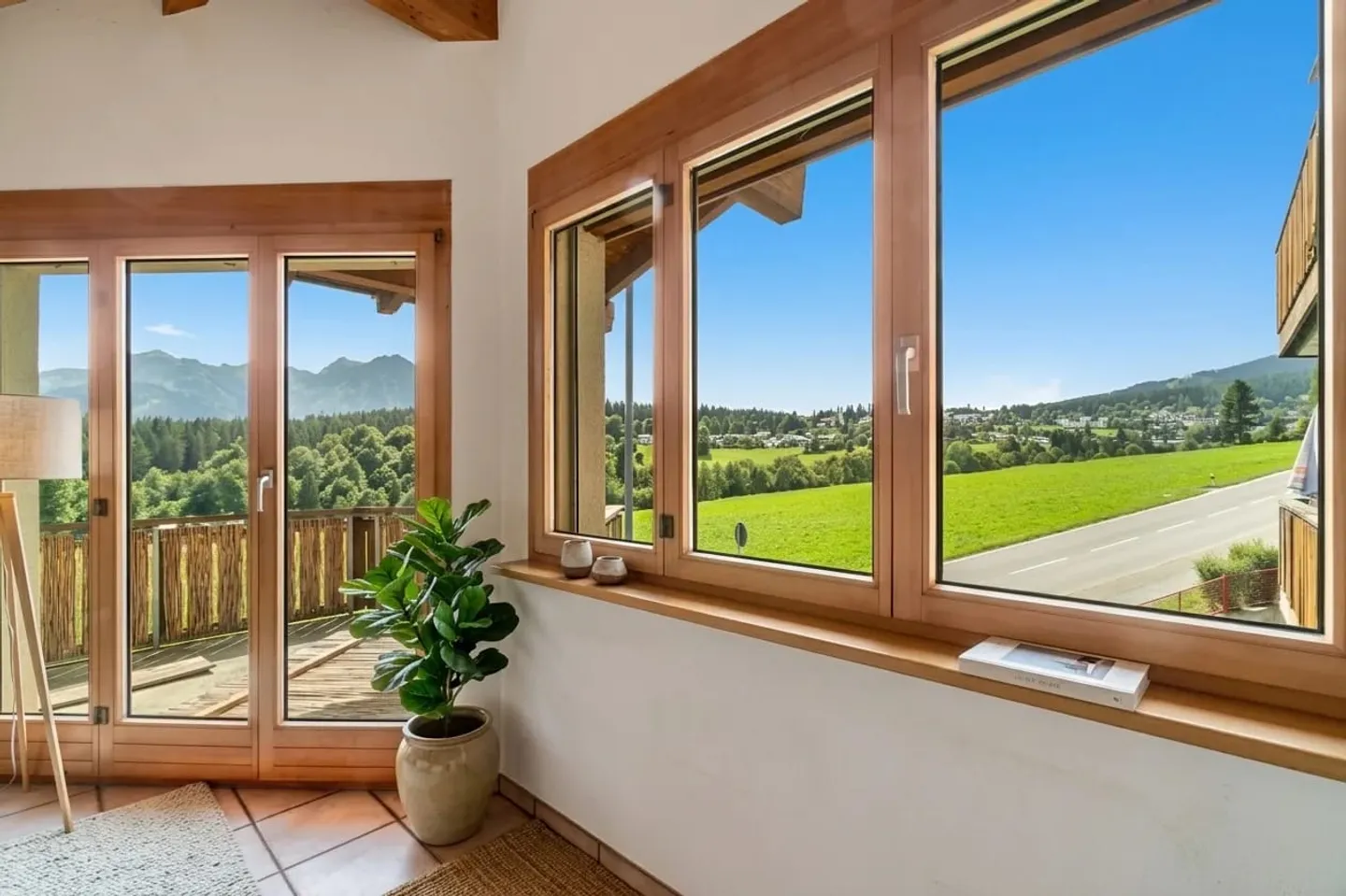 Charming Apartment with Mountain View - Photo 2 of 13