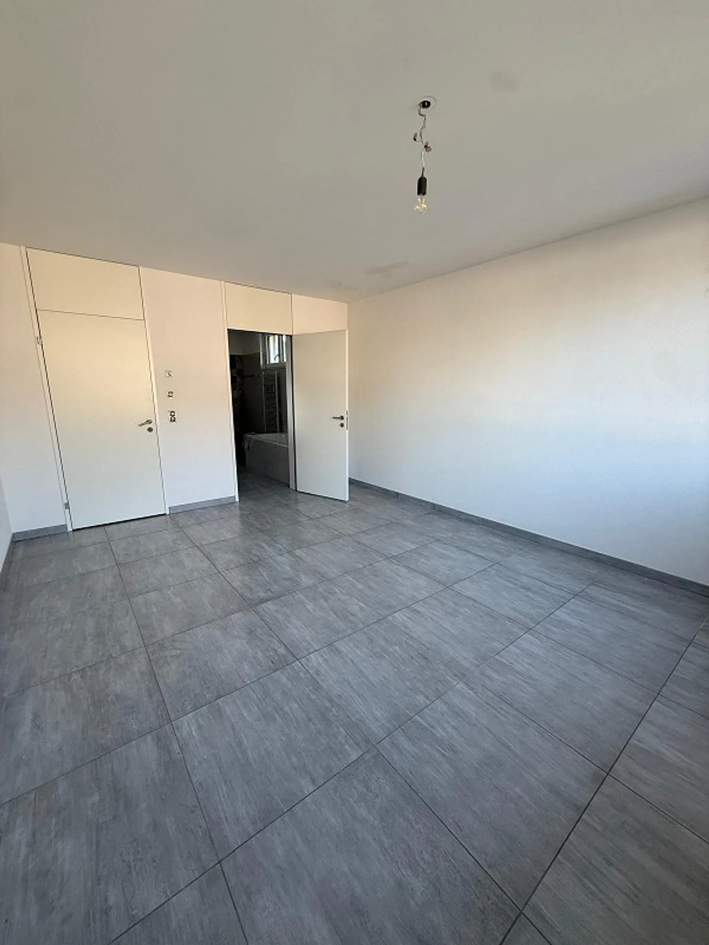 Geräumige Wohnung in Beringen - Foto 4 von 14