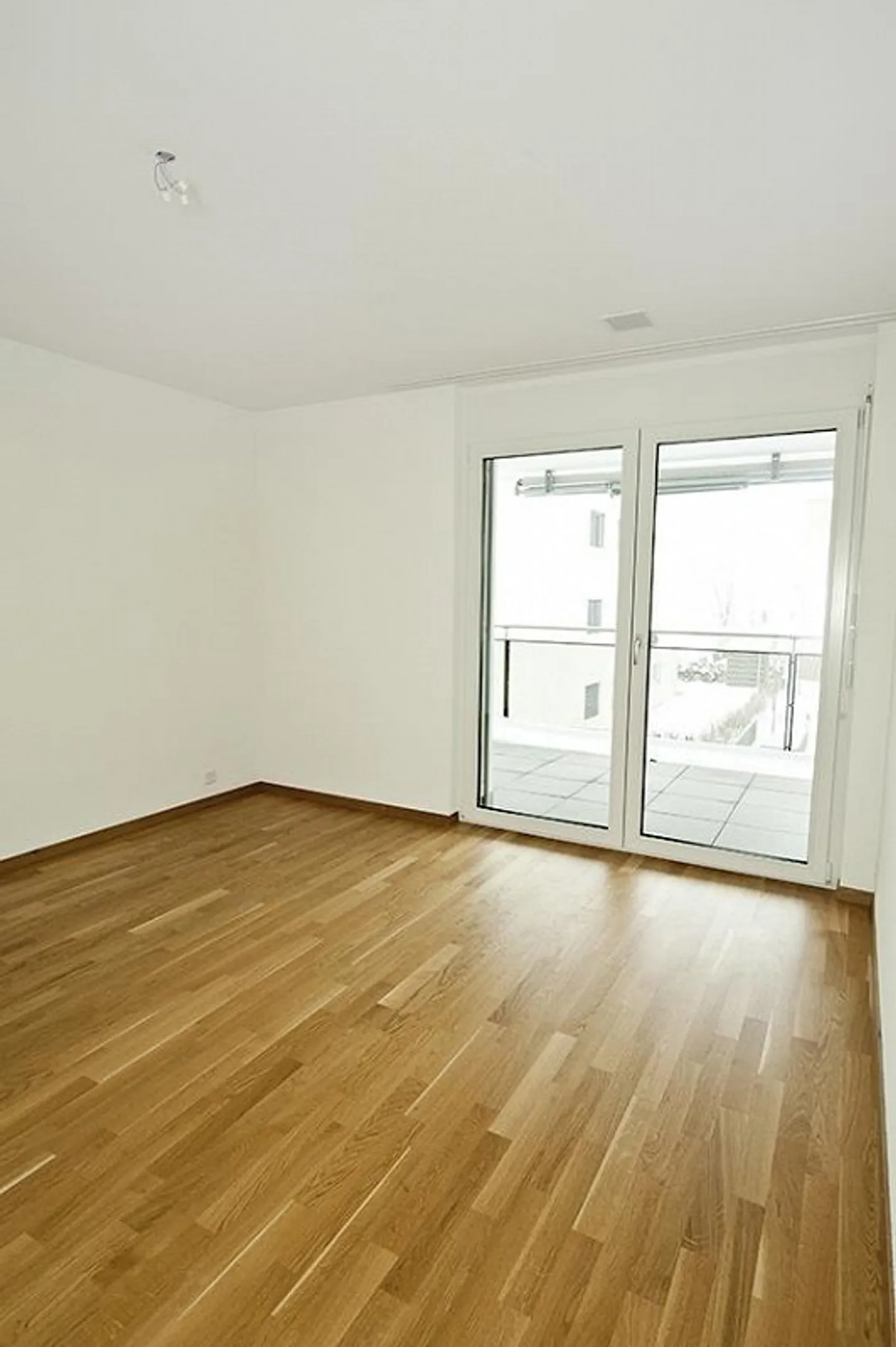 Ideale per noi! Appartamento di 3,5 stanze con 2 bagni e terrazza - Foto 8 di 14