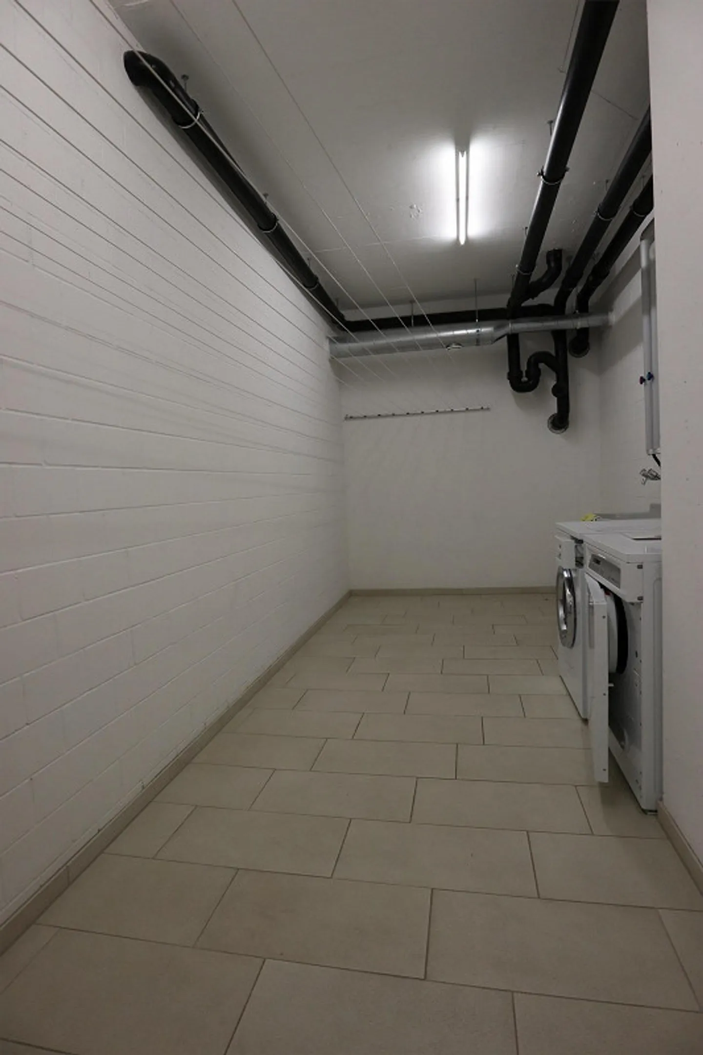 Ideale per noi! Appartamento di 3,5 stanze con 2 bagni e terrazza - Foto 13 di 14