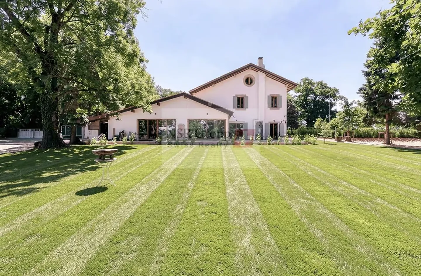 Belle maison de maître à louer ? 10 pièces au coeur de Presinge - Foto 1 von 13