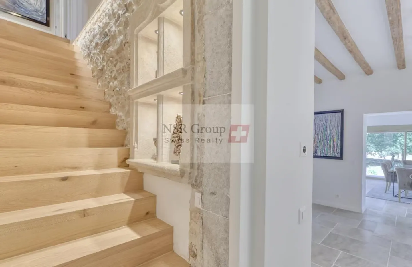 Belle maison de maître à louer ? 10 pièces au coeur de Presinge - Foto 4 von 13