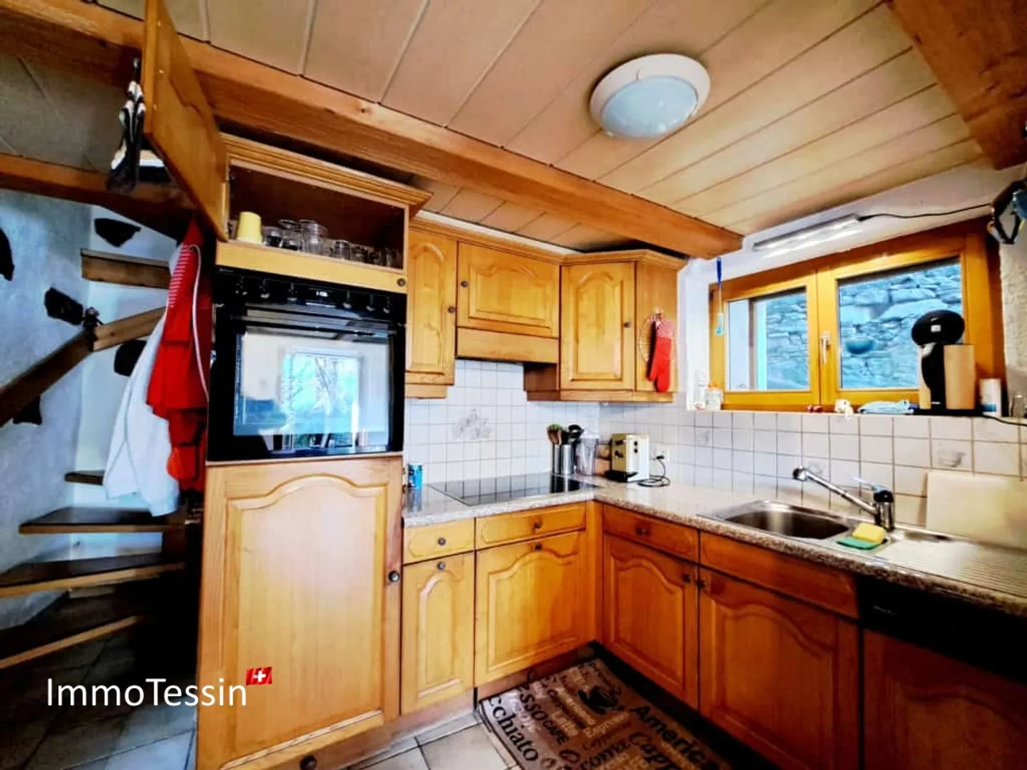 VERZASCATAL: 3 charming Rusticos in Mergoscia with beautiful panoramic views at the famous reservoir - Photo 10 of 13