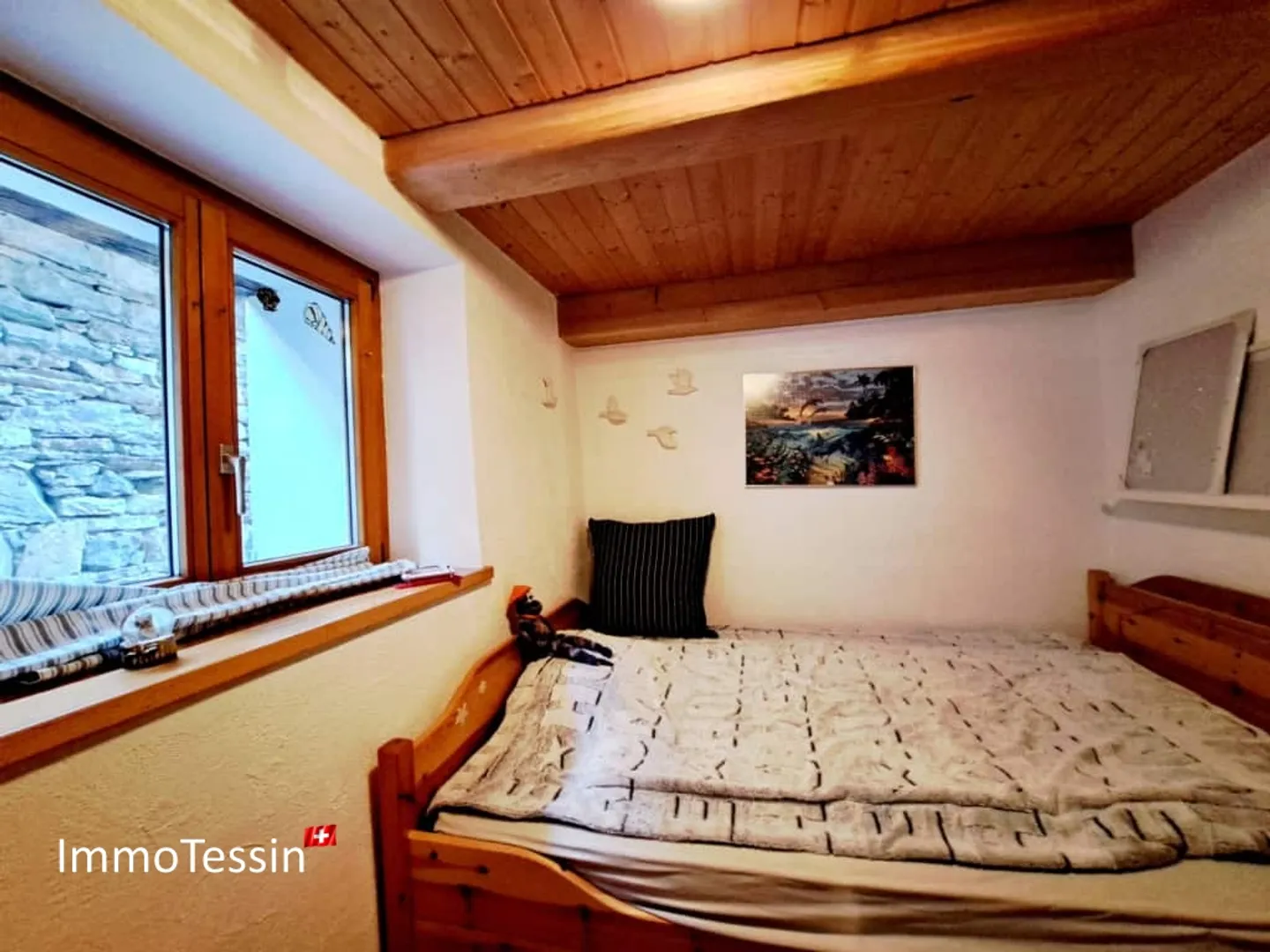 VERZASCATAL: 3 charming Rusticos in Mergoscia with beautiful panoramic views at the famous reservoir - Photo 12 of 13