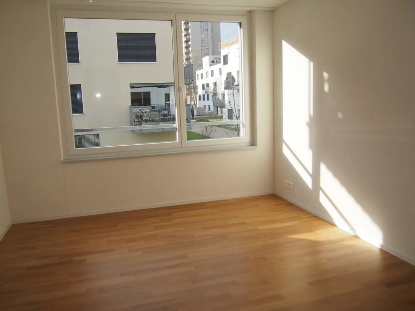 3.5 Room Apartment - Photo 6 of 8