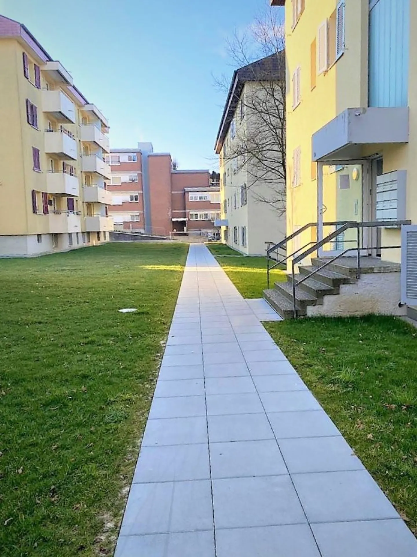 APPARTEMENT MODERNE 2.5 PIÈCES - Photo 7 sur 8
