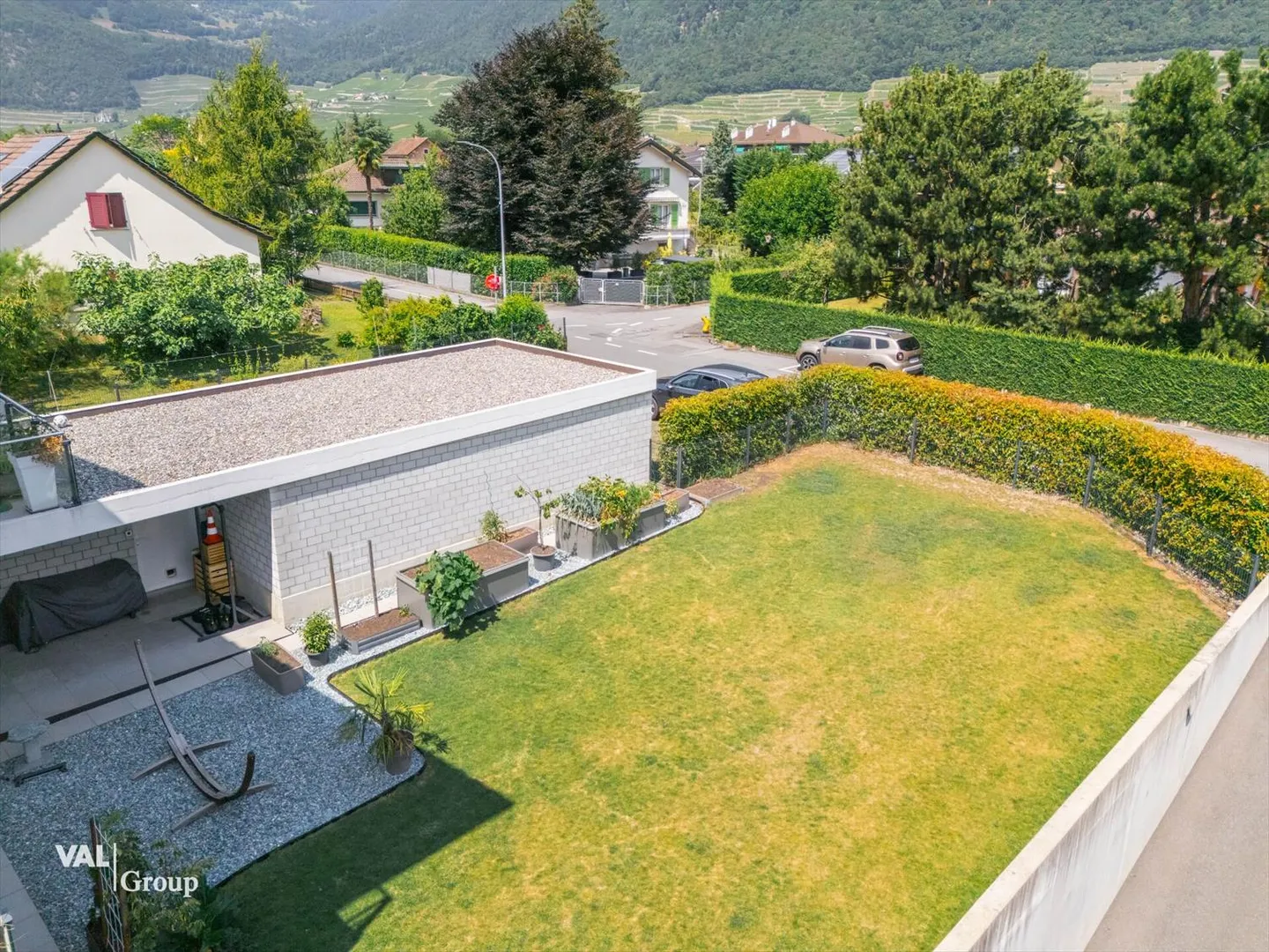 Wunderschöne Duplexwohnung mit 4,5 Zimmern, großem Garten und Terrassen - Foto 11 von 13