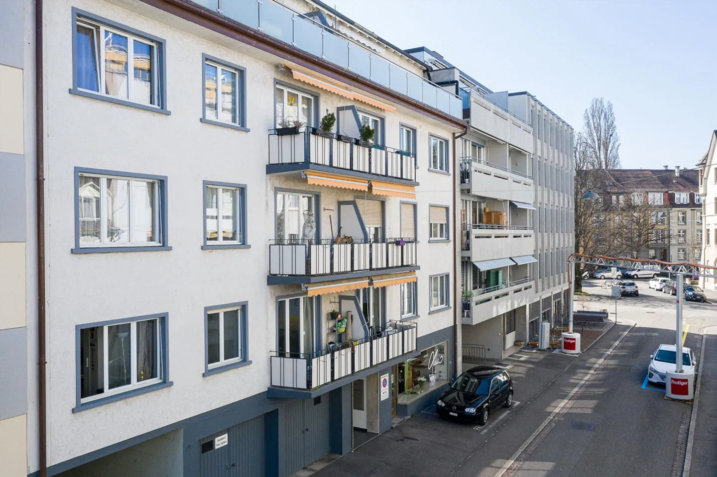 Avec ascenseur - Rue latérale calme près du parc Schützenmatt - Photo 2 sur 4