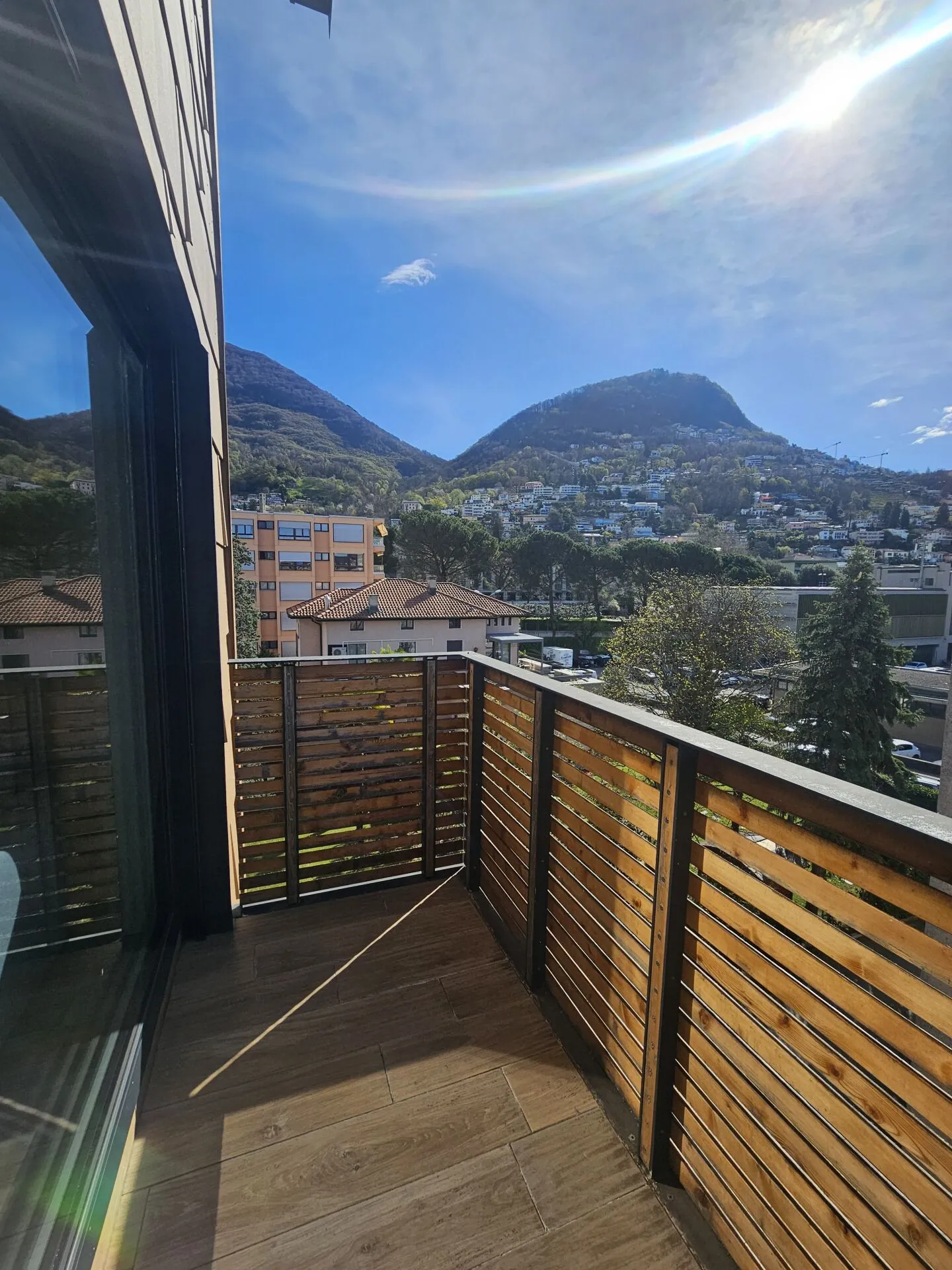 Charming 3.5 Room Apartment - Photo 5 of 11