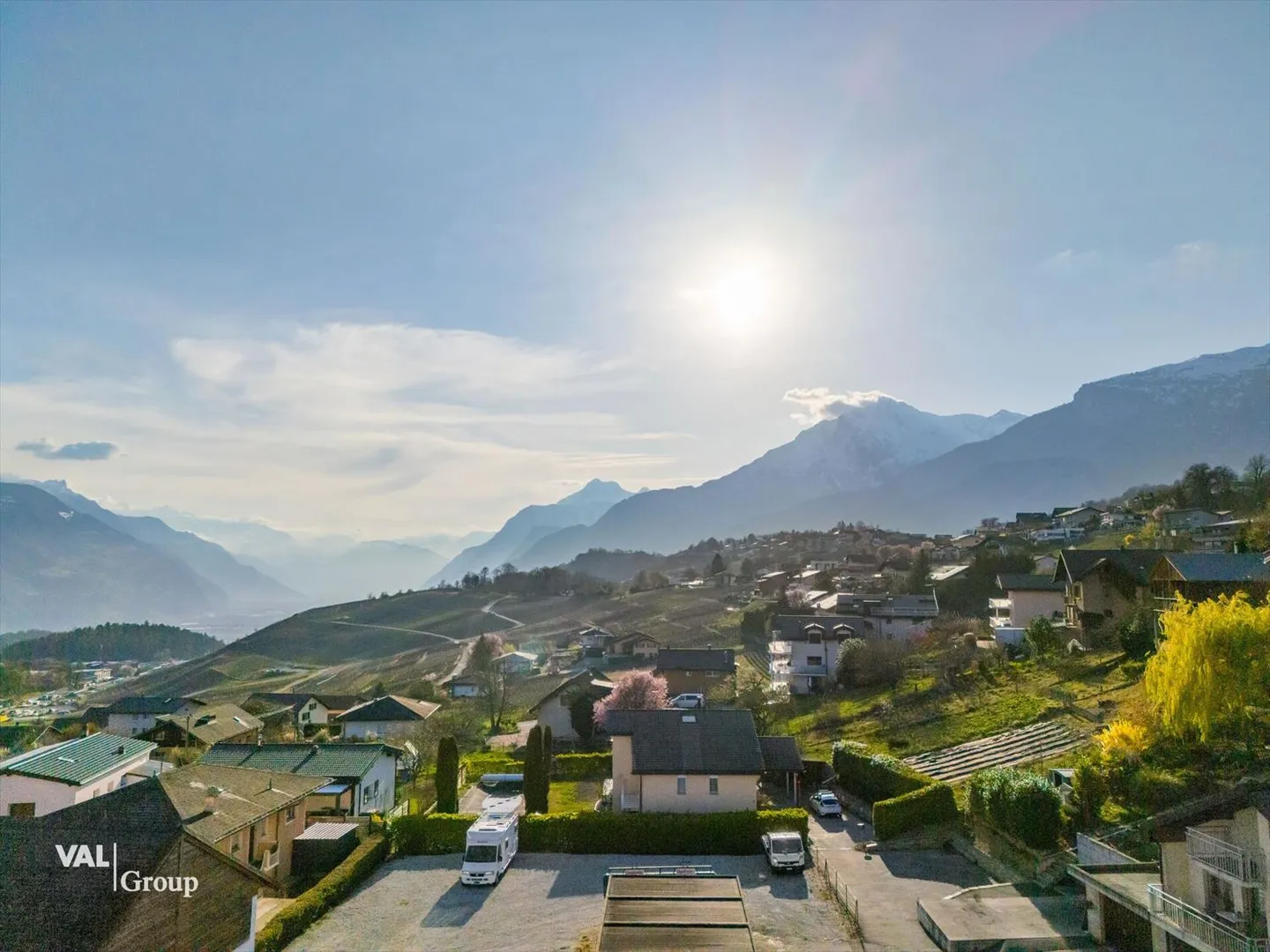 Wunderschöne 4,5-Zimmer-Neubauwohnung mit Terrasse und Blick auf die Walliser Alpen - Foto 7 von 10