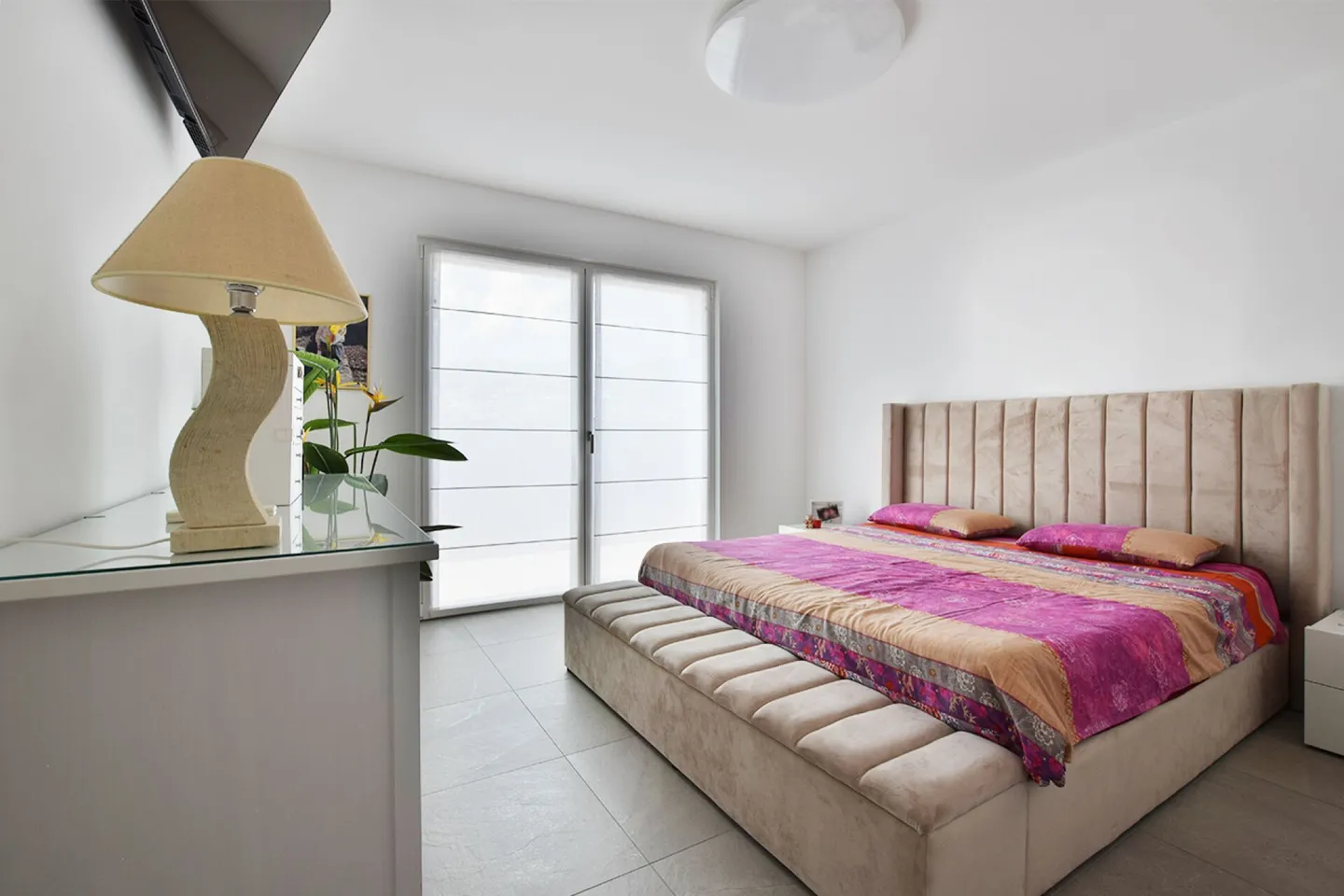 Bright penthouse with large terrace - Photo 6 of 14