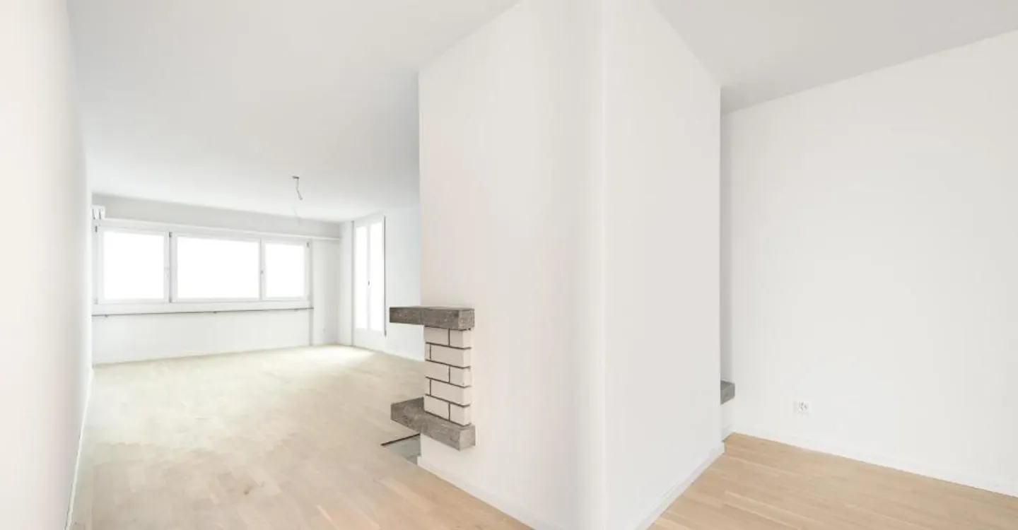 Freshly Renovated - Preferred Residential Area - Great View - Your New Home? - Photo 3 of 10
