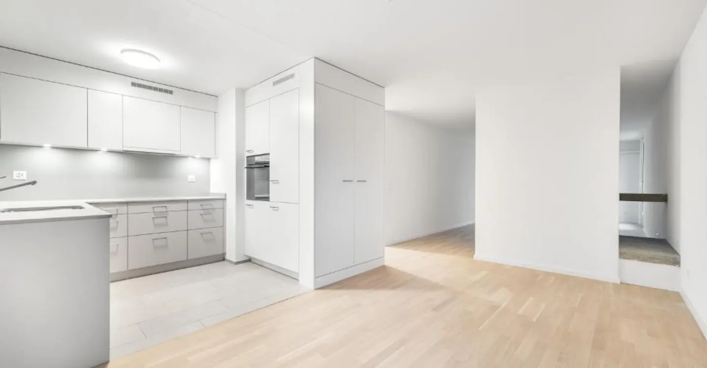 Freshly Renovated - Preferred Residential Area - Great View - Your New Home? - Photo 4 of 10