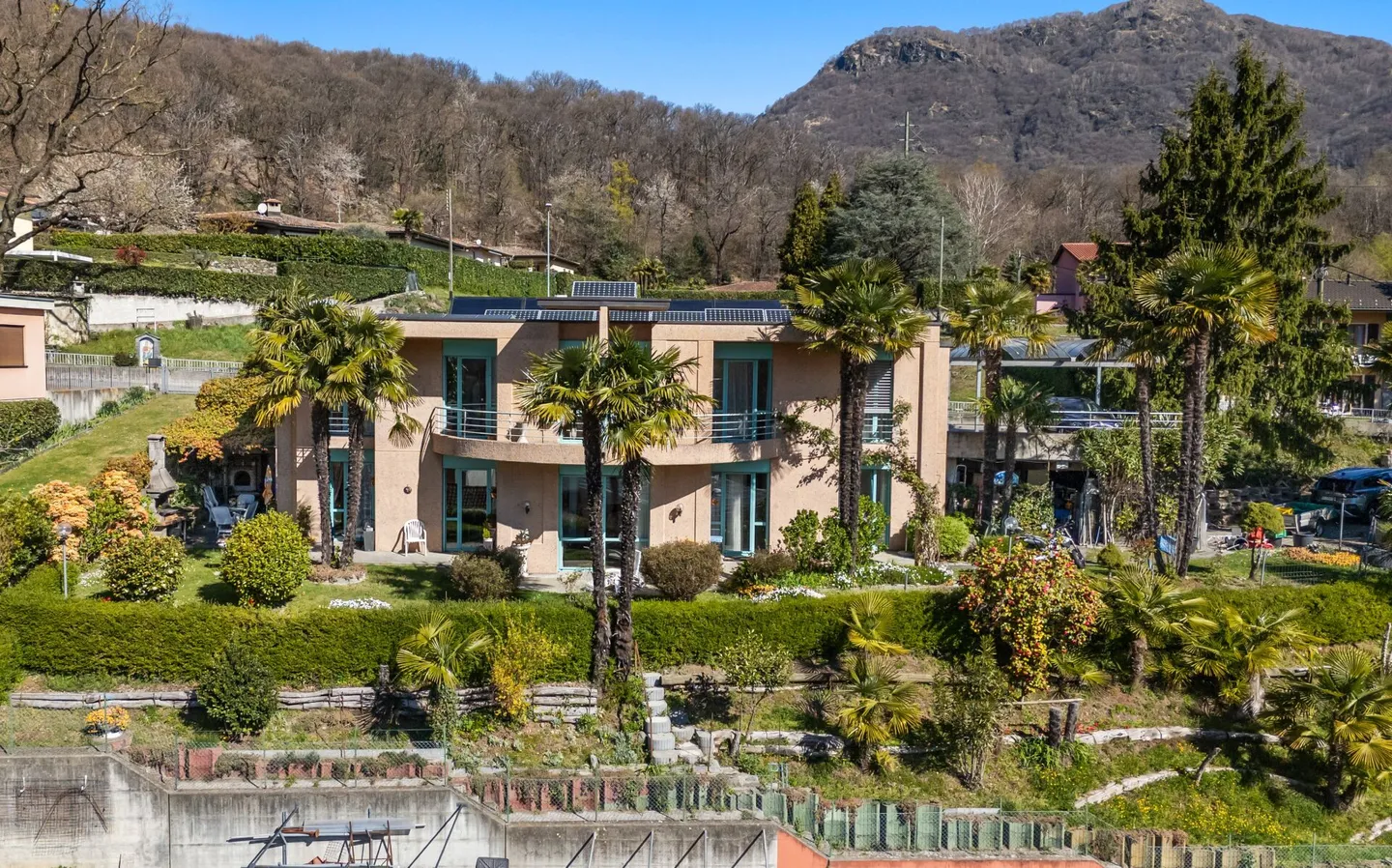 Prächtig Familie Villa in Taverne - Foto 1 von 16