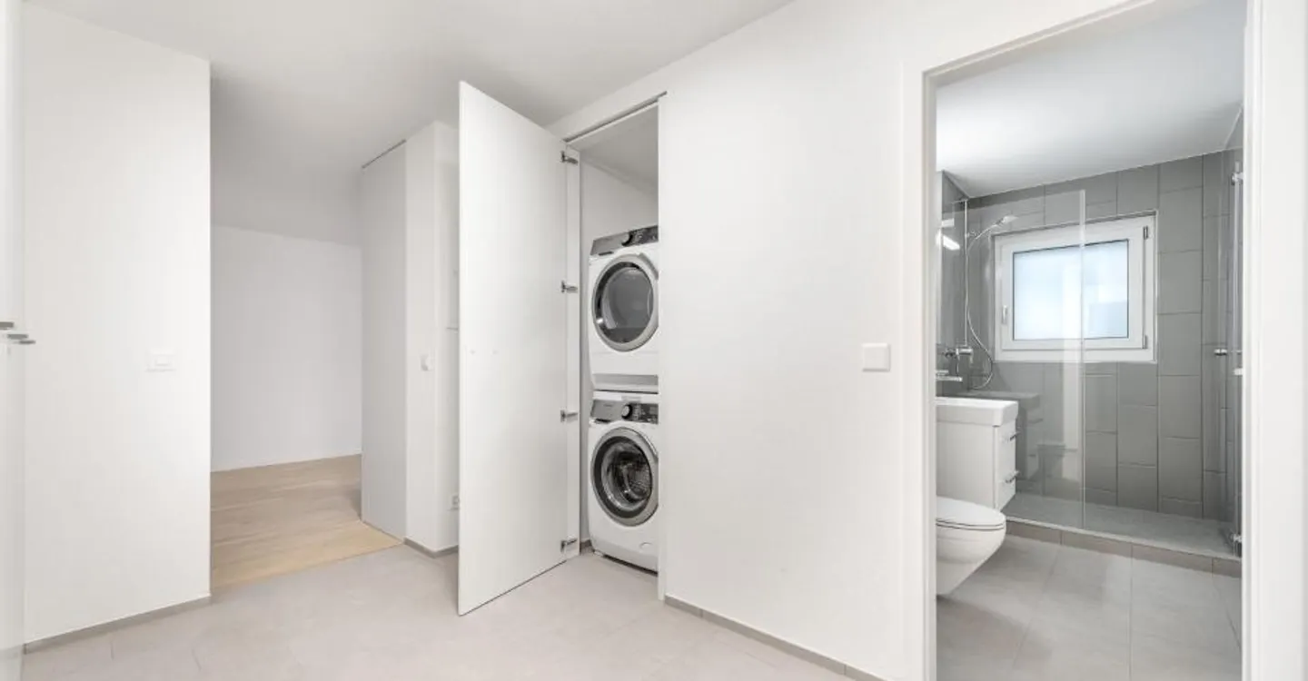 Freshly Renovated - Preferred Residential Area - Great View - Your New Home? - Photo 8 of 10