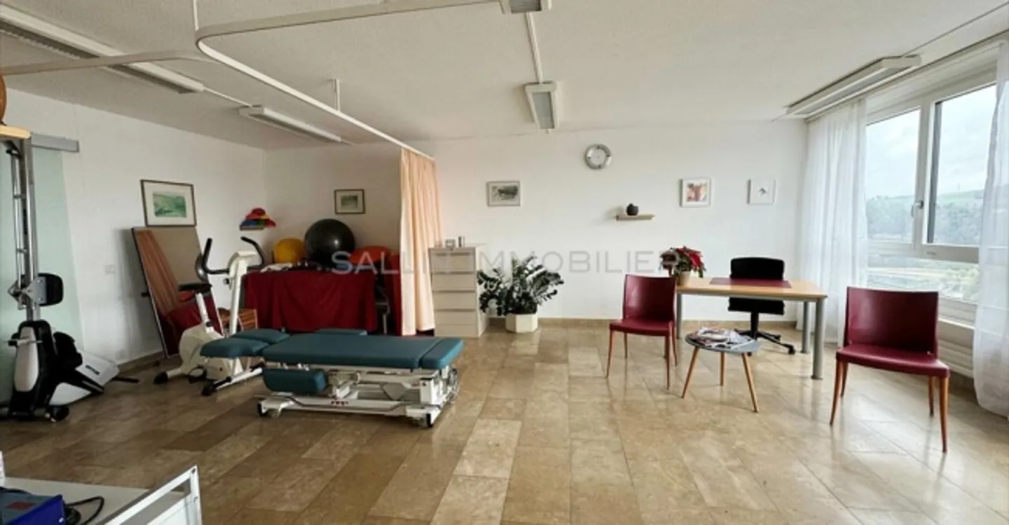 Bureau à louer - Photo 3 sur 7