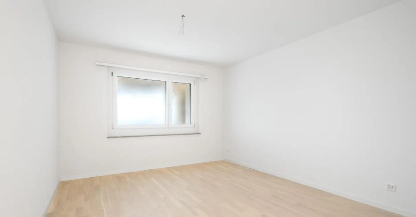 Freshly Renovated - Preferred Residential Area - Great View - Your New Home? - Photo 6 of 10