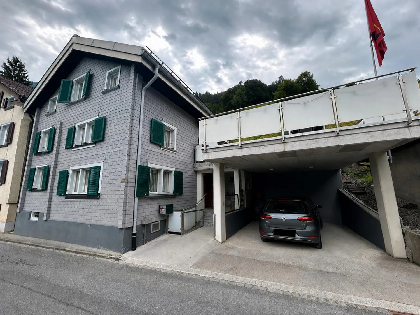Home with a View: Affordable Single-Family House in the Village Center - Photo 2 of 13
