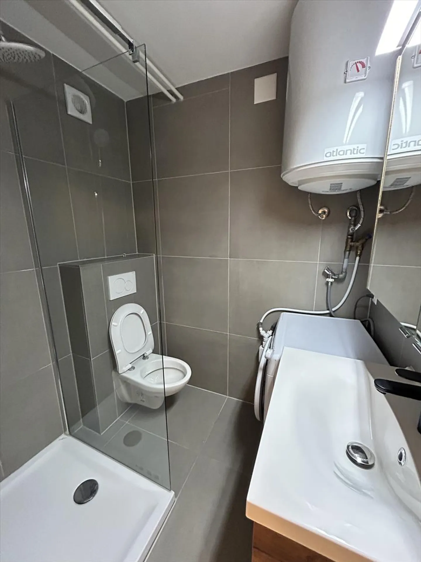 Zu vermieten: neues Studio - Route de Tramelan 13, Tavannes - Foto 2 von 4