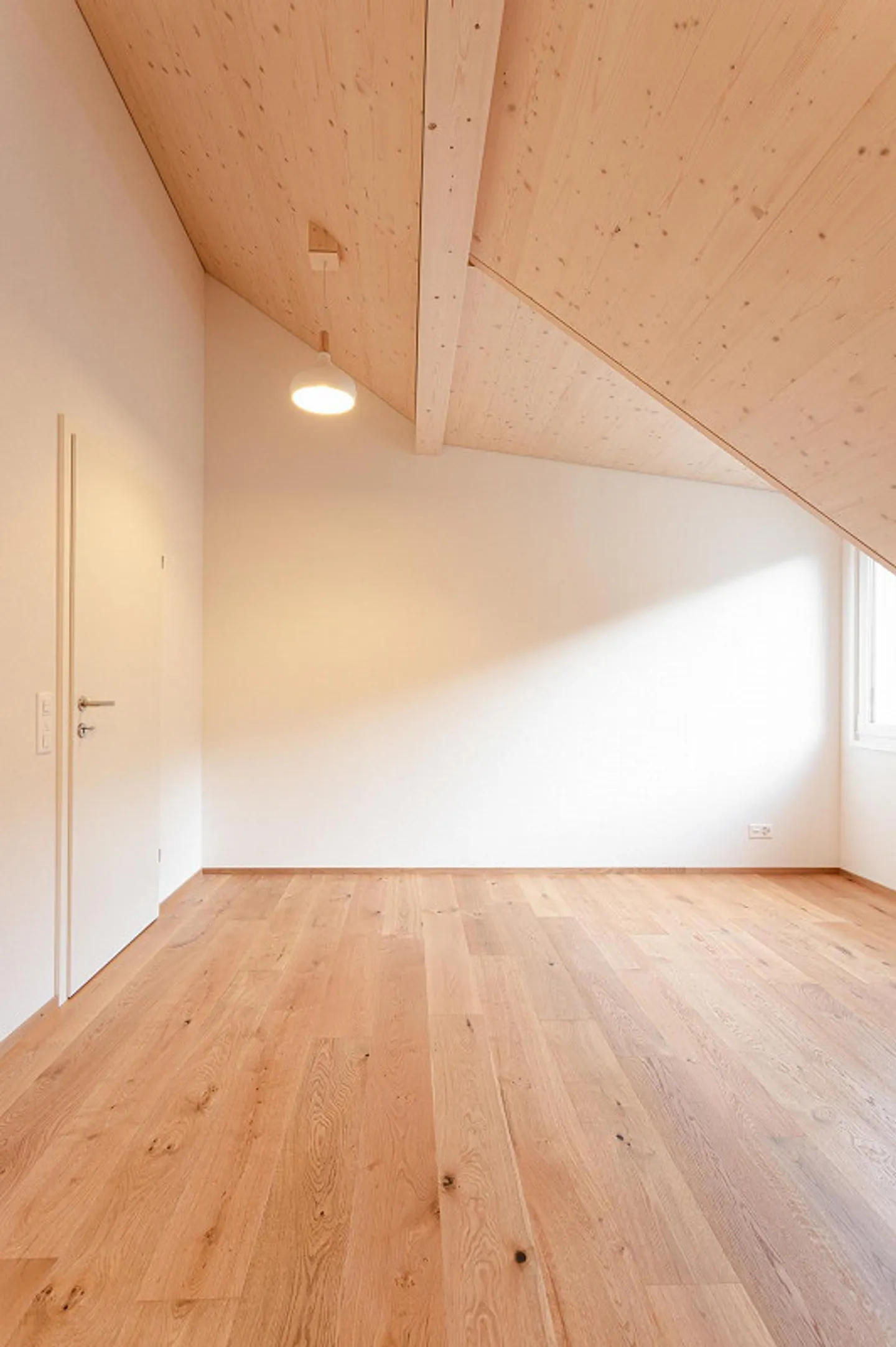 Vivere sopra i tetti di Berneck - Foto 9 di 11