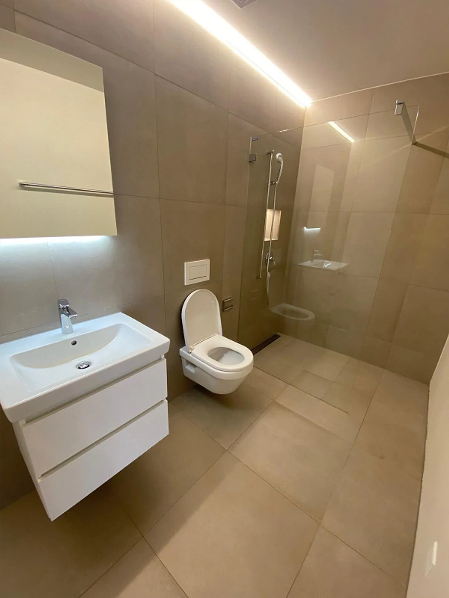 Exklusives Apartment mit Seesicht - Foto 9 von 10