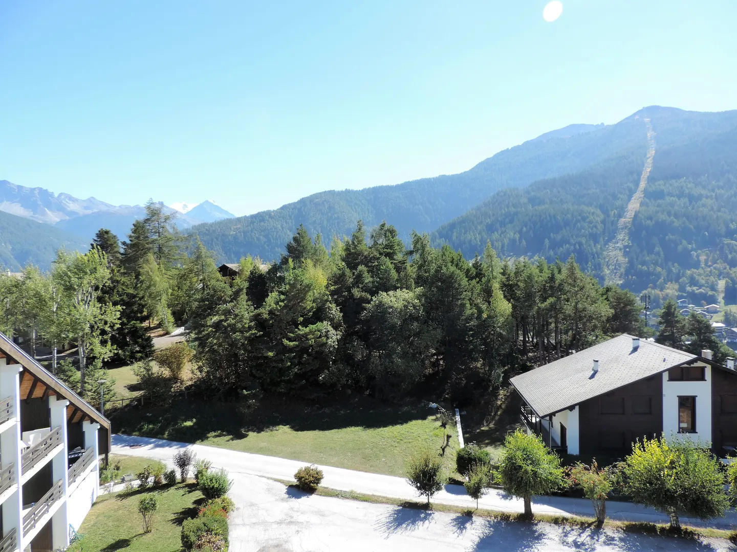 Südseitige Wohnung, 2 Zimmer am Mont de Vercorin - ab 01.11.26 - Foto 9 von 9