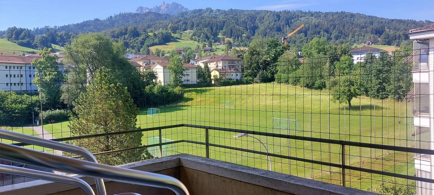 Charmante Wohnung in Kriens - Foto 2 von 8