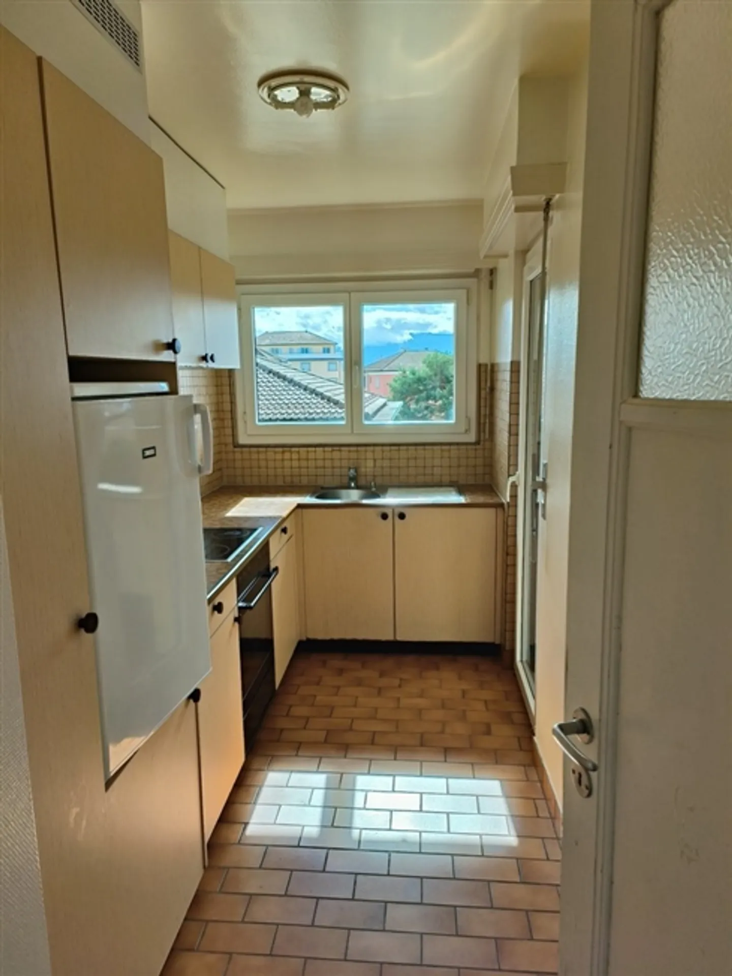 Charmante Wohnung in Renens - Foto 3 von 6