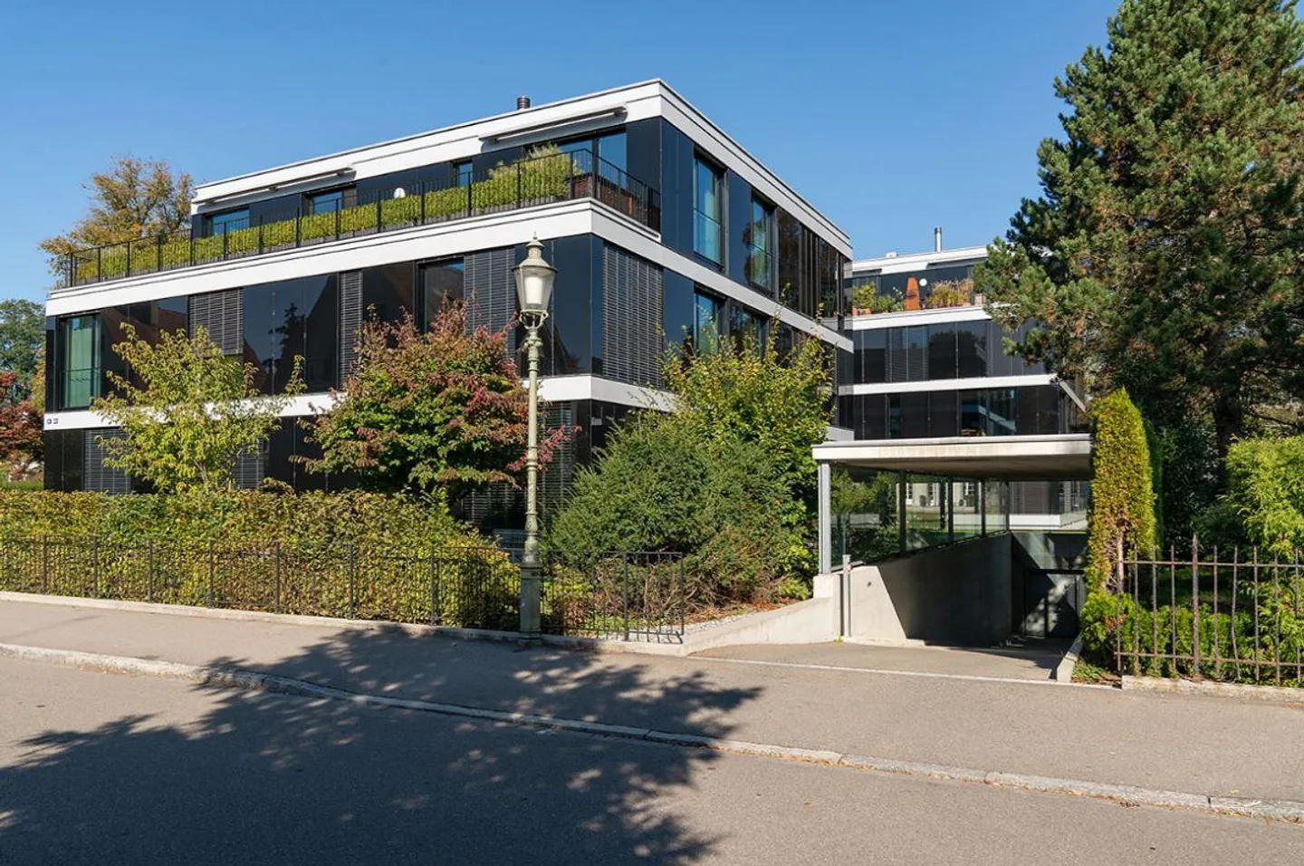 Wohnen mitten im Park! - Foto 2 von 7