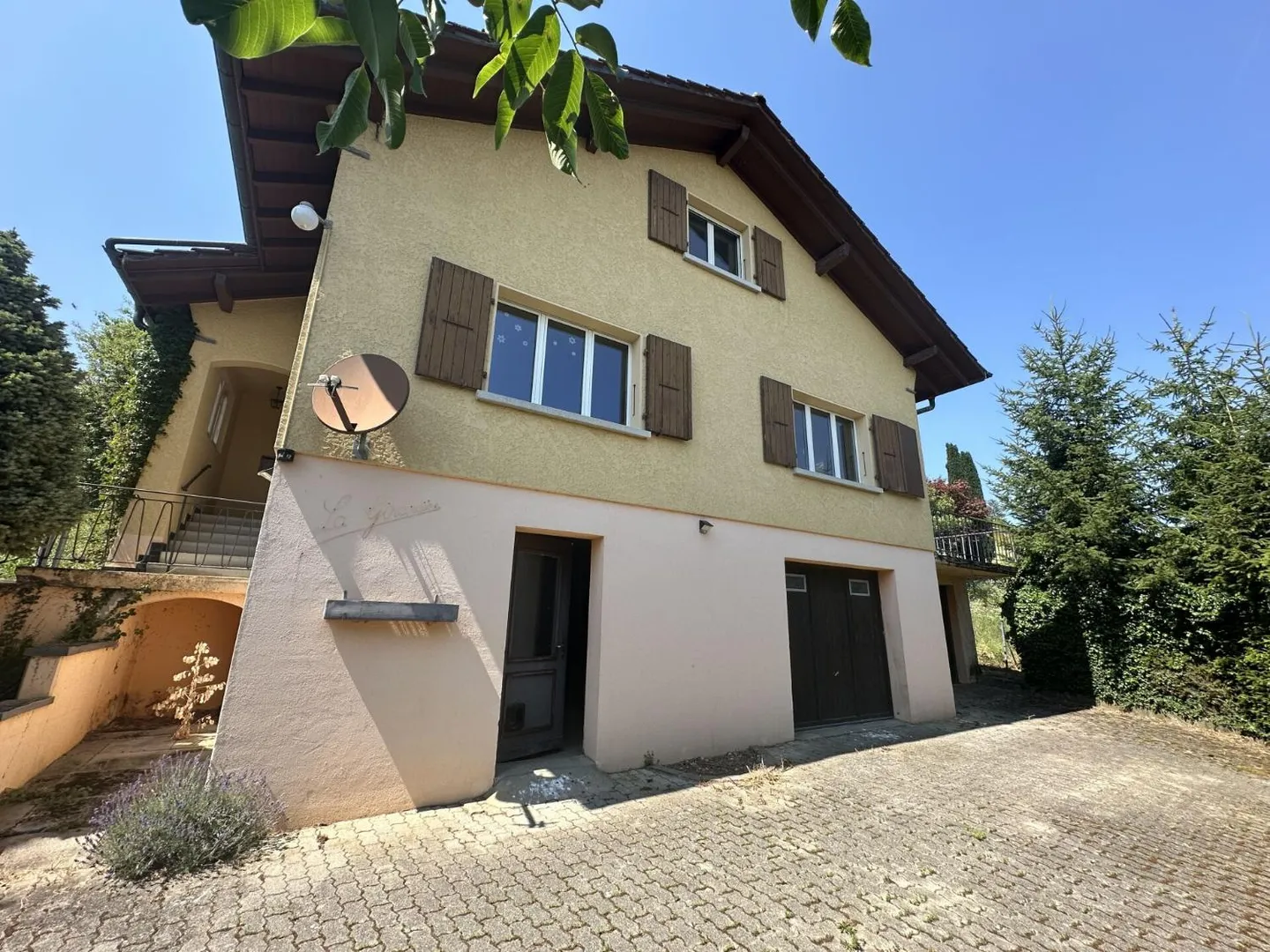 Villa - Foto 1 von 13